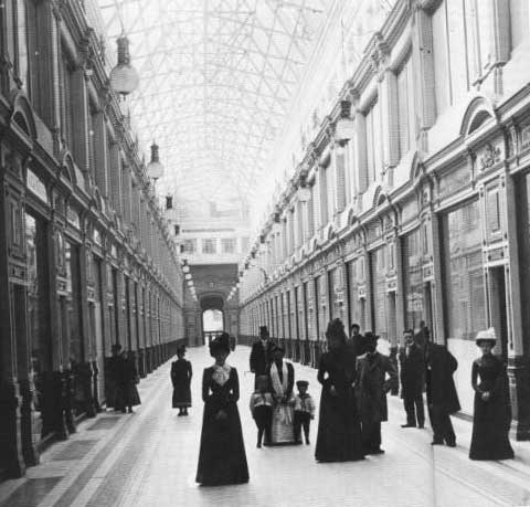 Торговый центр "Пассаж" в Санкт-Петербурге. Архивная фотография 1902 года