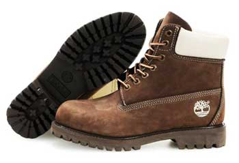 коричневые ботинки Timberland, которые можно купить по адресам магазинов обуви наших торговых центров